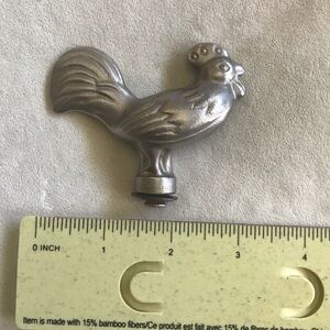 Staub cast metal Rooster pot/lid Animal knob